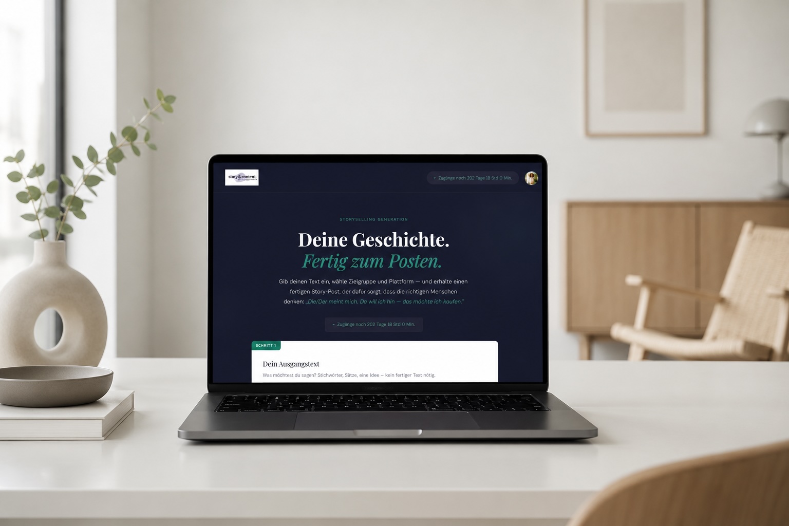 Storyselling Generator auf Laptop-Screen – digitales Tool von Story & Content by Jessie May